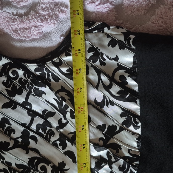 Dressbarn Monochrome Sleeveless Dress Black And White Layering Design Lined 14W - Picture 10 of 13